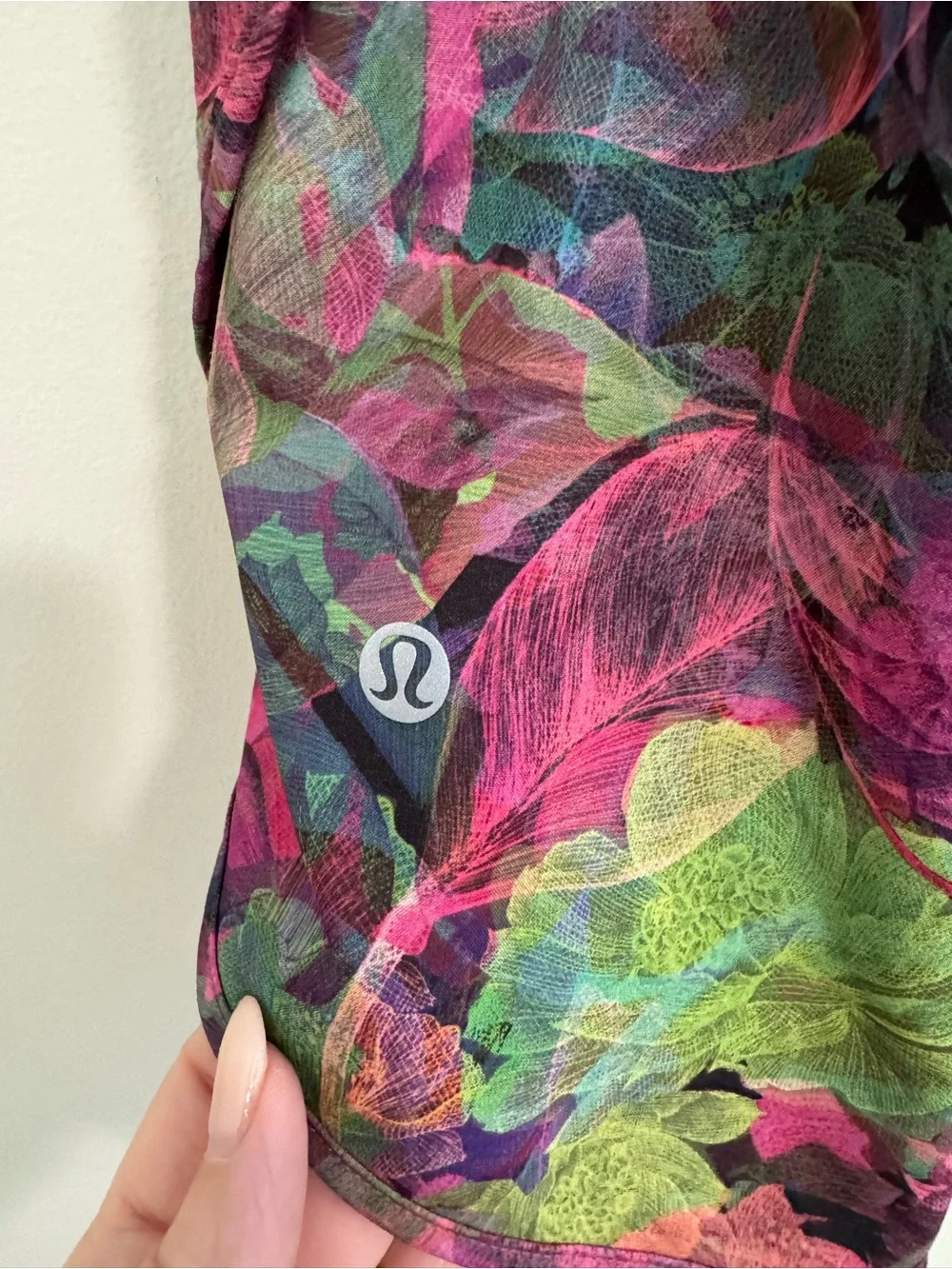 Lululemon Hotty Hot High Rise Skirt in Vivid Floral Tone